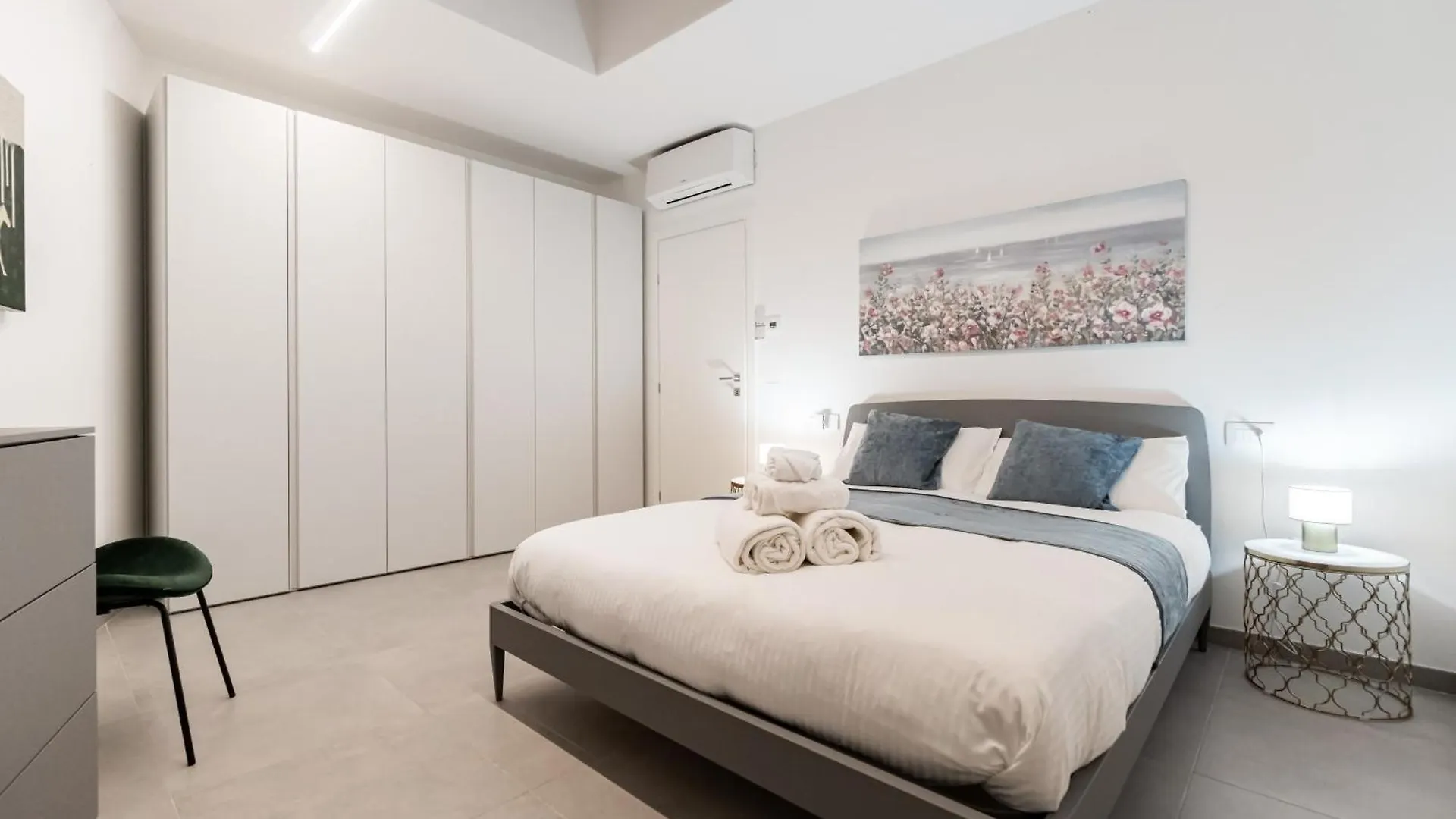 Urban Garden Lofts By Blue Velvet Livings Apartment Milan
